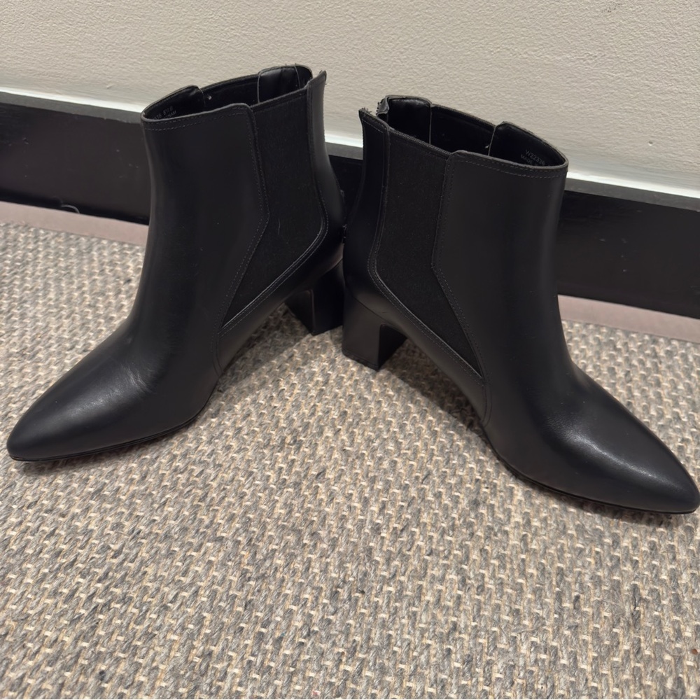 COLE HAAN Etta Point-Toe Leather Booties Black Size 8.5 Women’s - Picture 10 of 10
